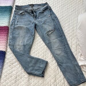 Judy Blue Boyfriend Jeans Light Blue Distressed